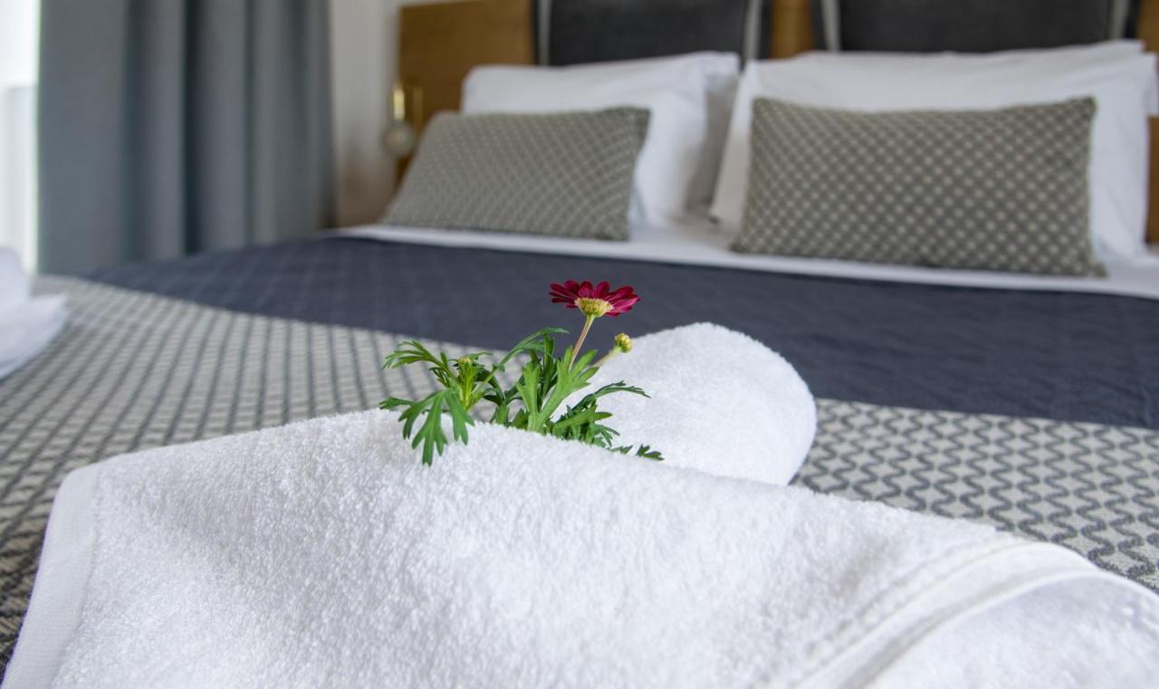 Deluxe City Hotel Ханья Экстерьер фото