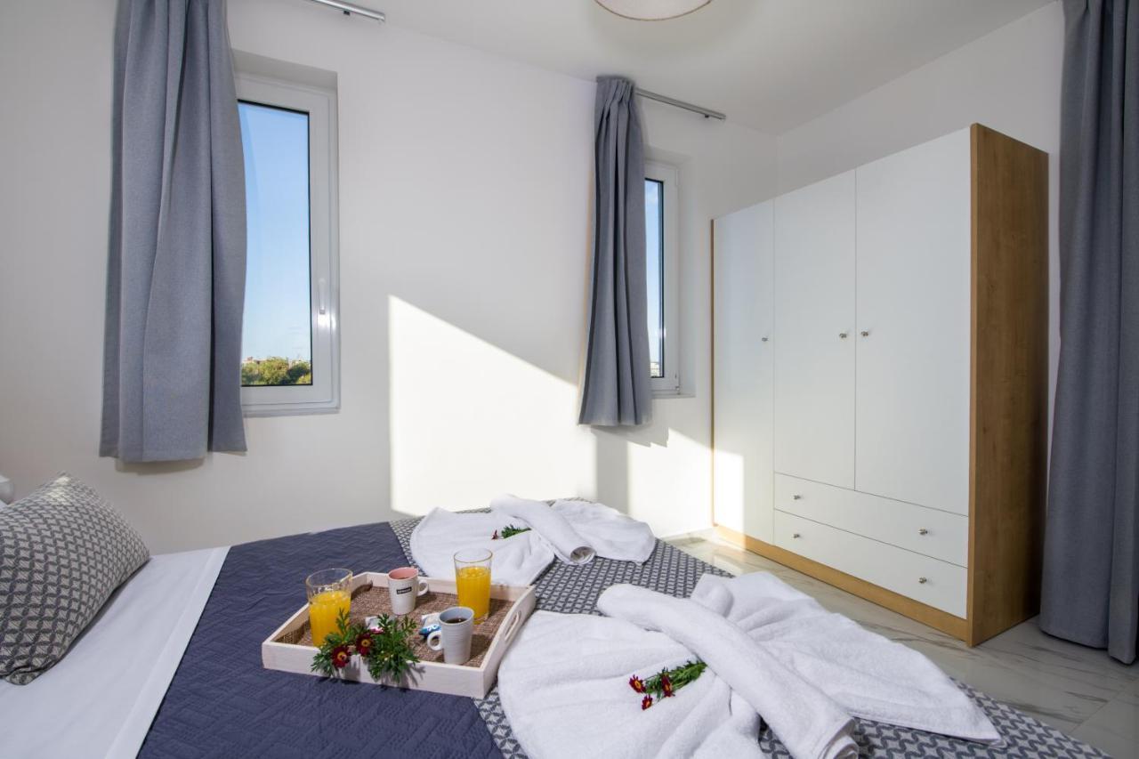 Deluxe City Hotel Ханья Экстерьер фото